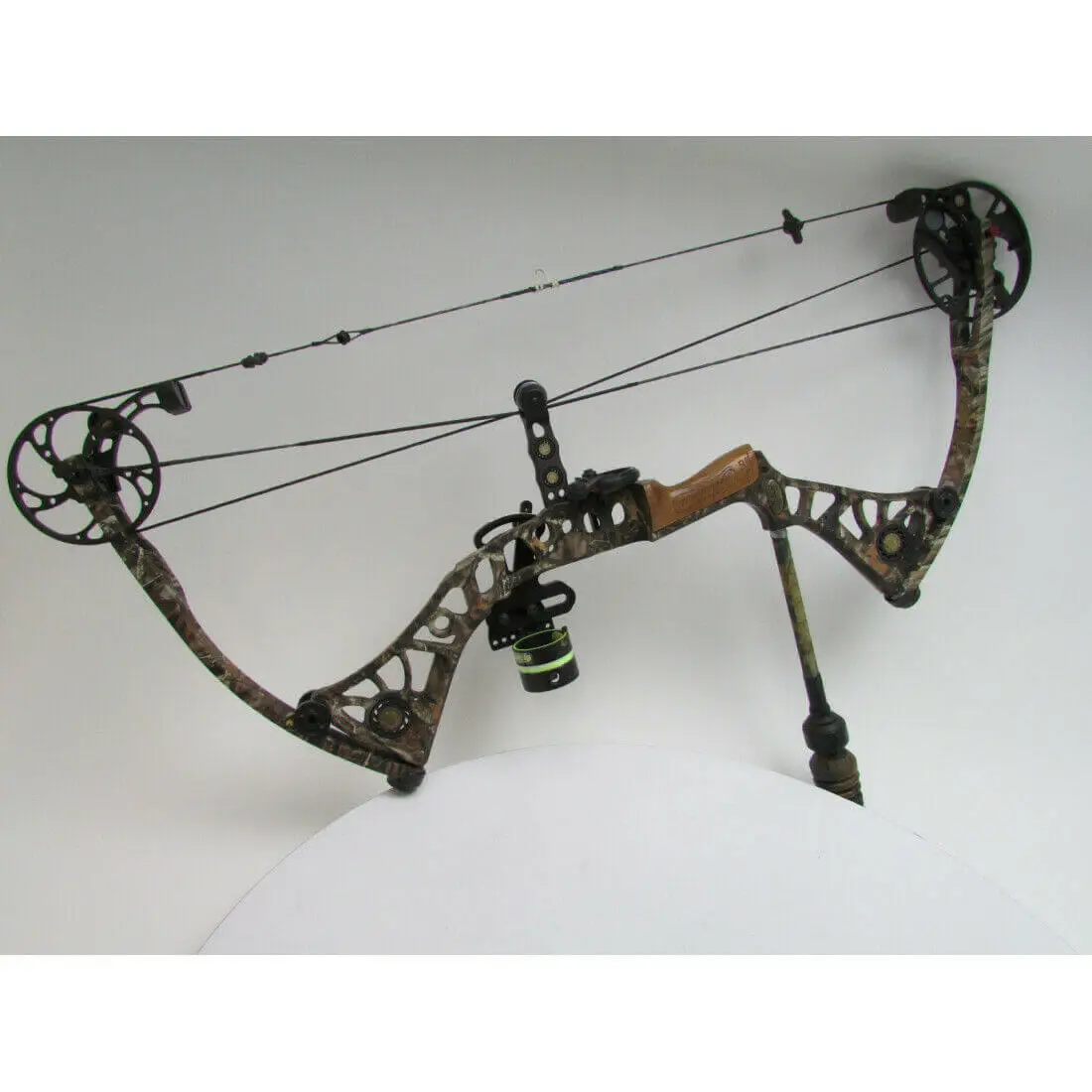 Mathews DXT Compound Bow