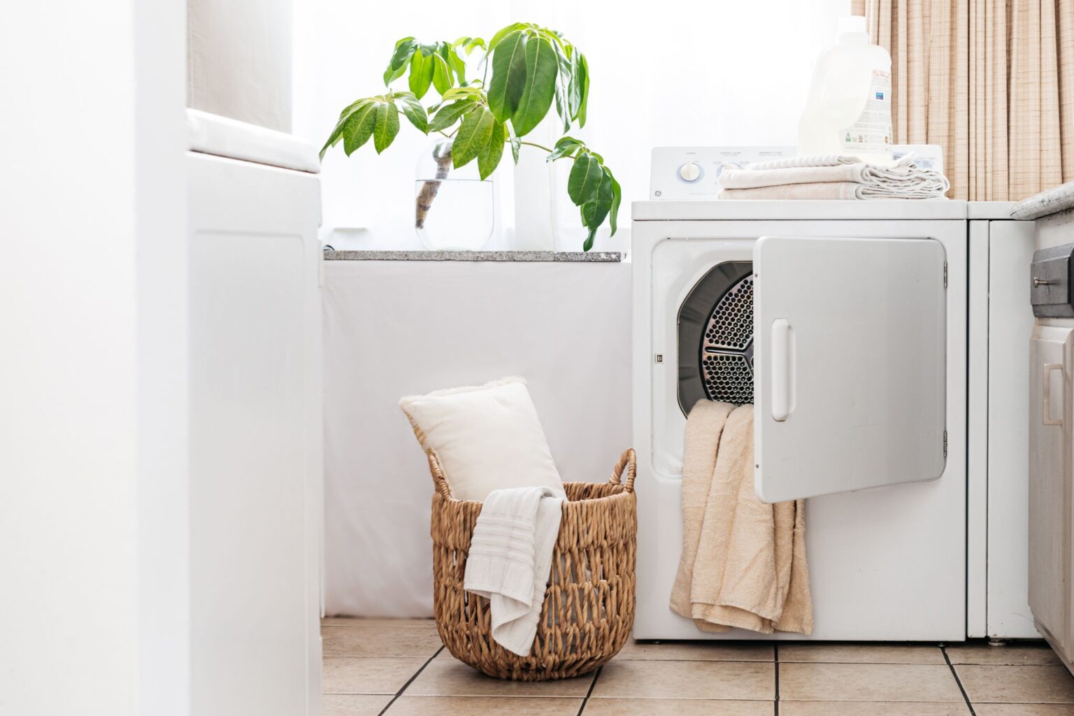 Electric Dryers VS Gas Dryers Which is Better?