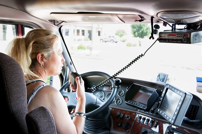 Best CB Radio For Truckers