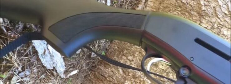 Difference between Beretta A300 and Remington V3 rifles