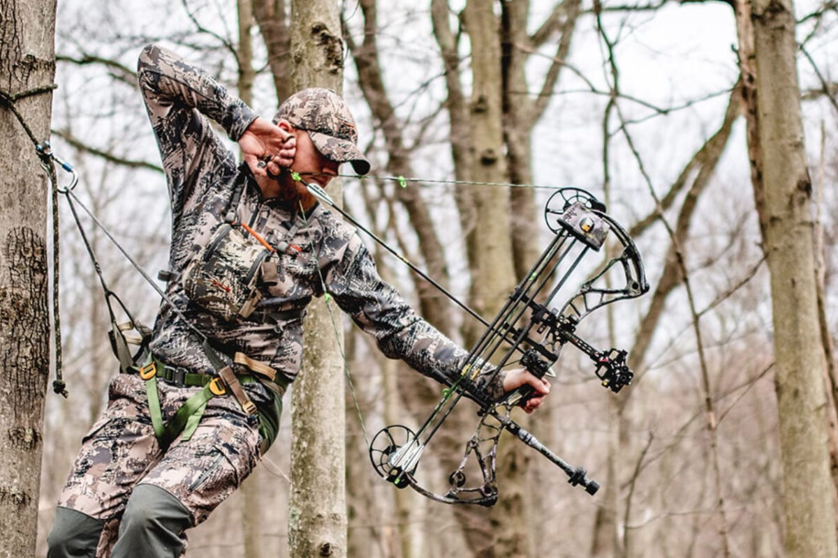 Best Ladder Stand For Bow Hunting- Buying Guide 2023